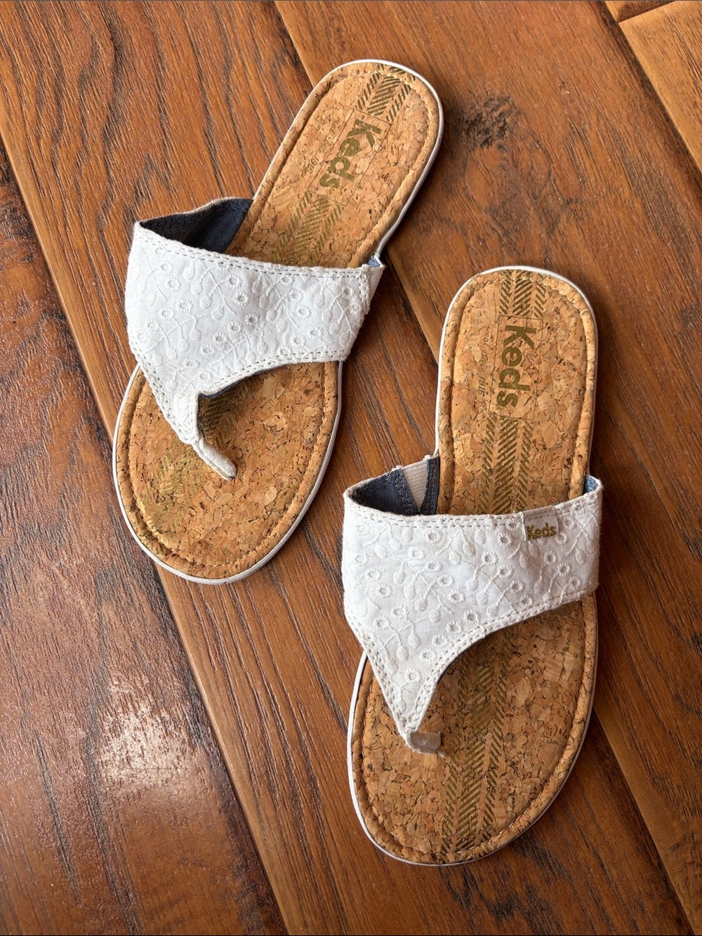 Keds White Eyelet Cork Thong Sandals - Size 7